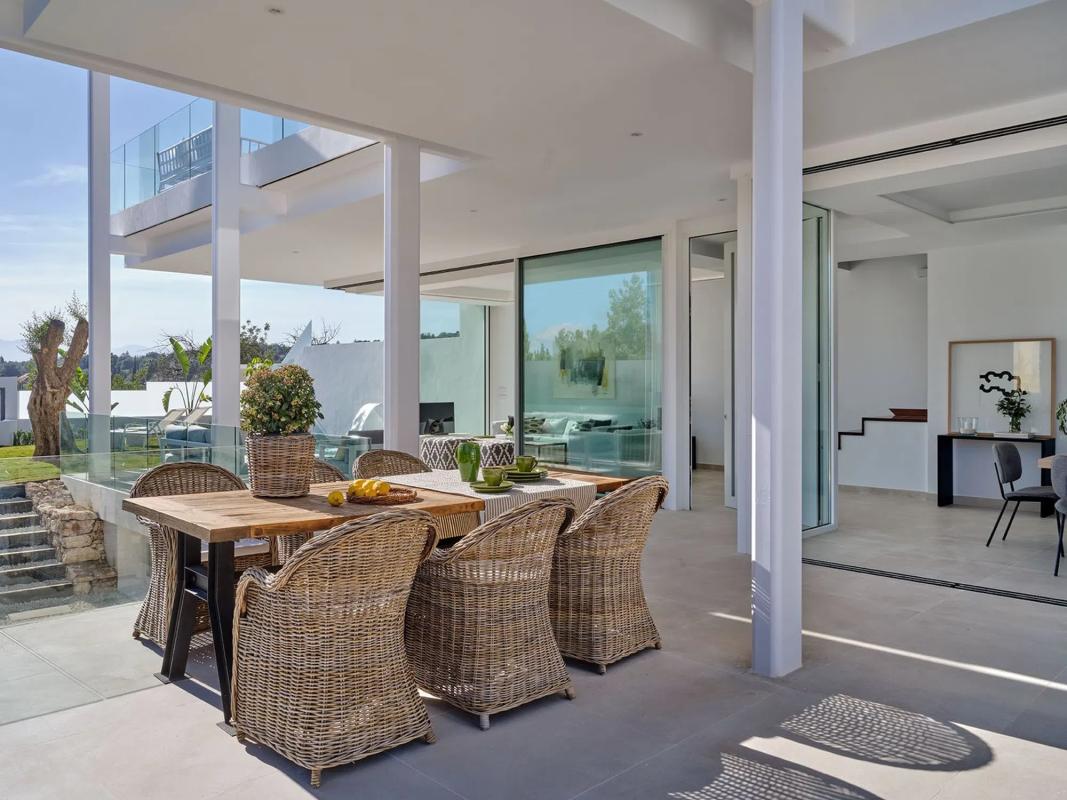 Sale of independent chalet in Urbanizacion Valdeolletas, 14, Marbella
 photo 5