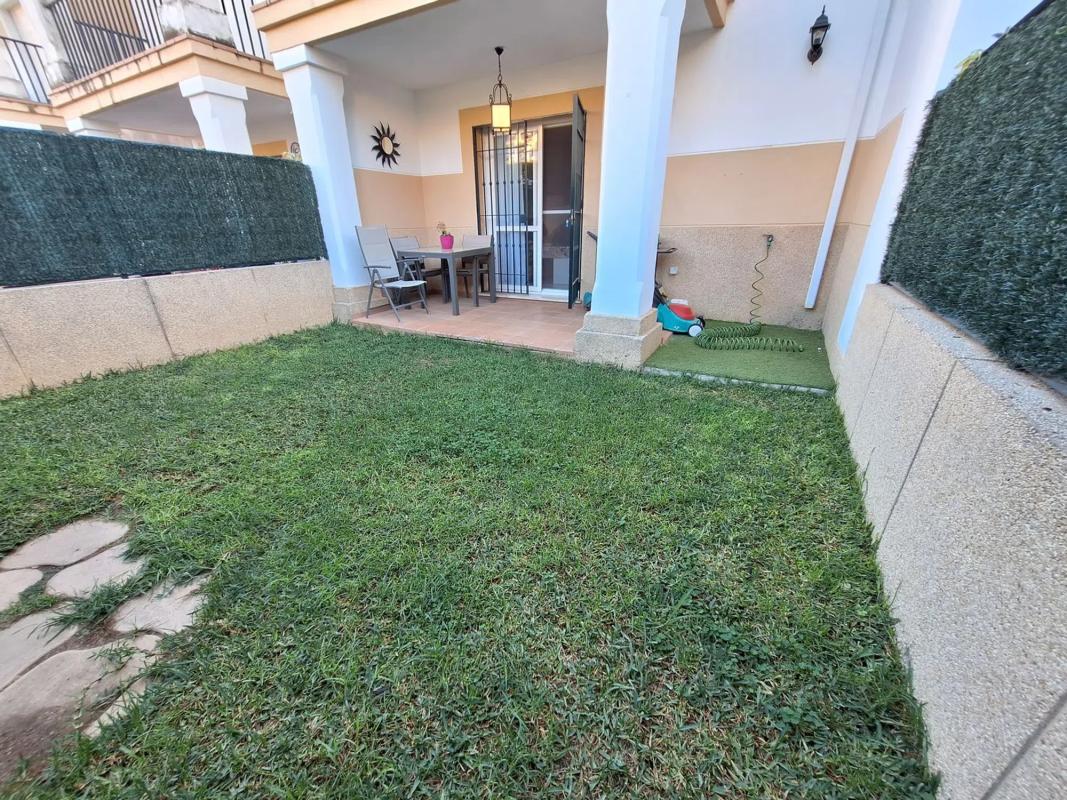 Продажа таунхауса в Conjunto Residencial el Trapiche, 13 , Марбелла photo 3
