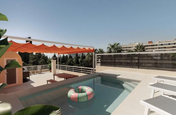 Duplex en venta en Barrio Casco Antiguo, Marbella thumbnail 1