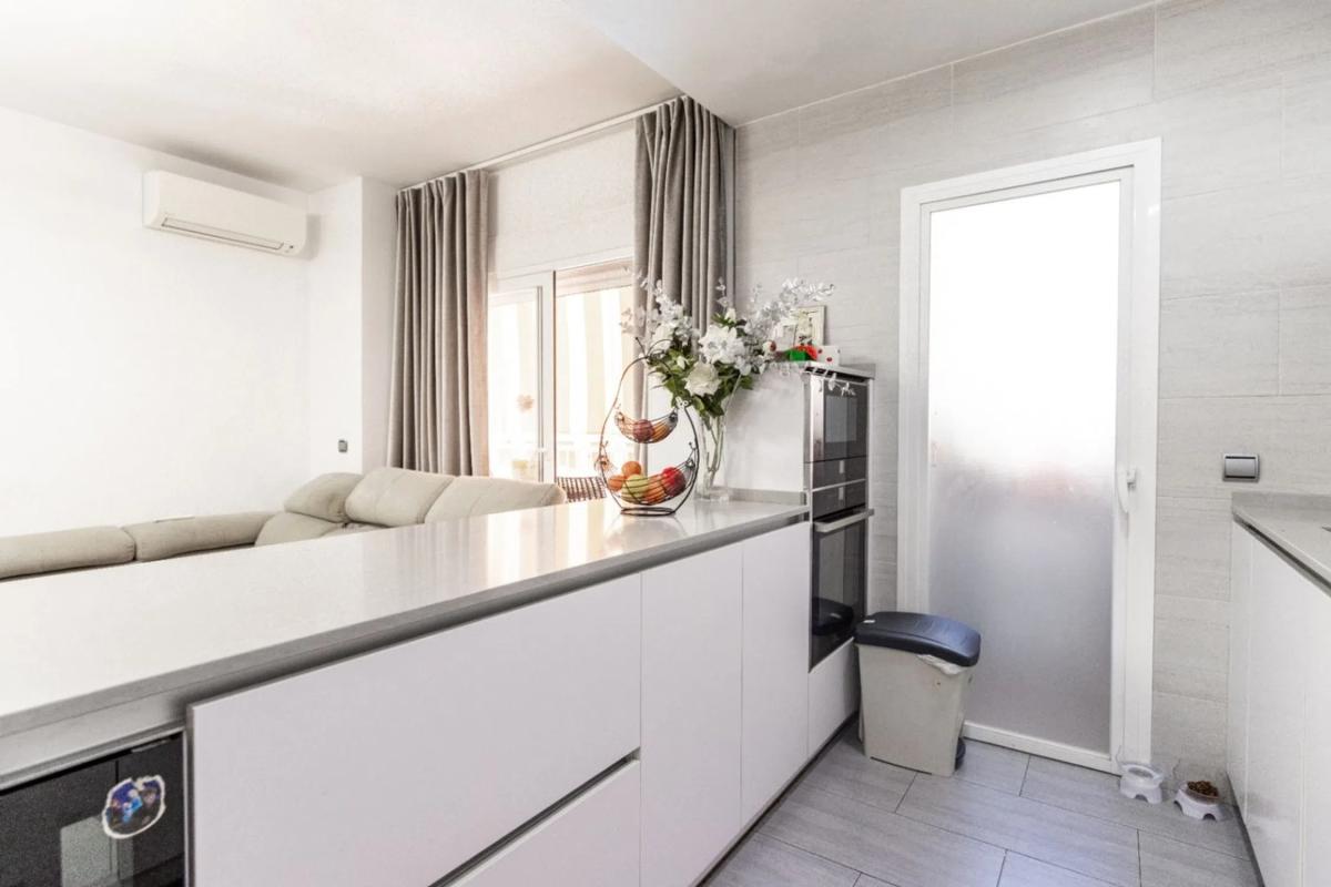 Sprzedaż mieszkania w Calle Serenata, 52, Marbella
photo 2