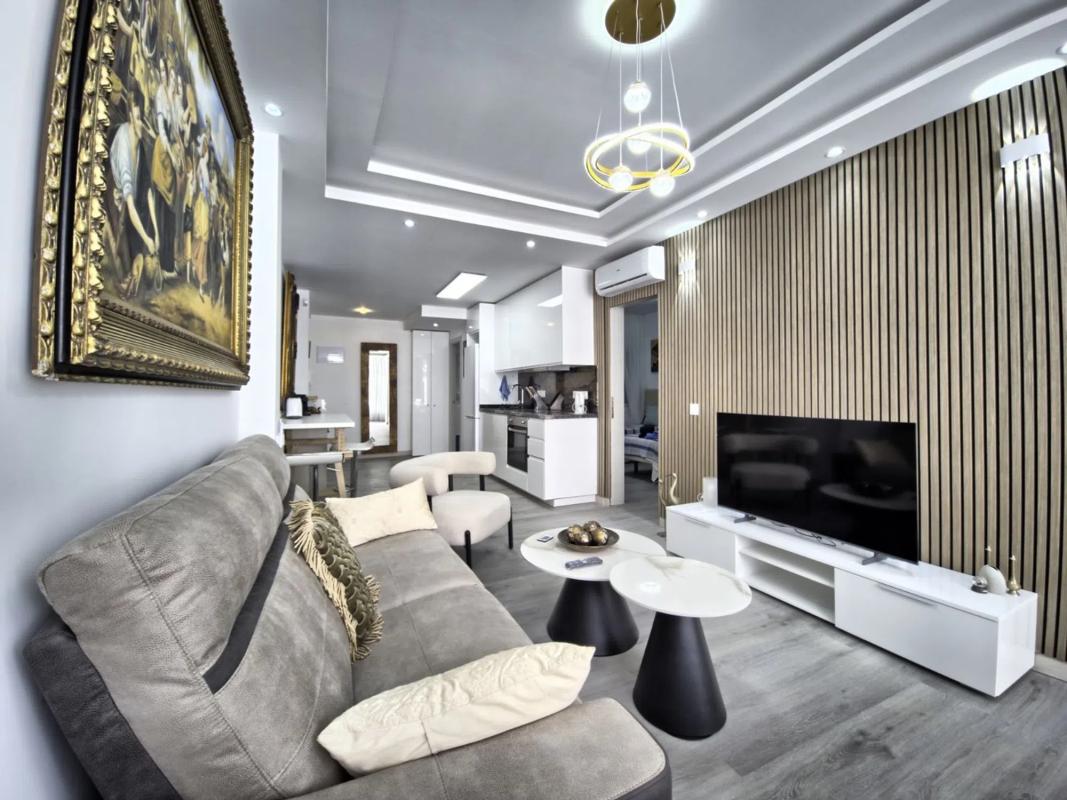Продажа квартиры на Avenida Ricardo Soriano, Марбелла
 photo 4