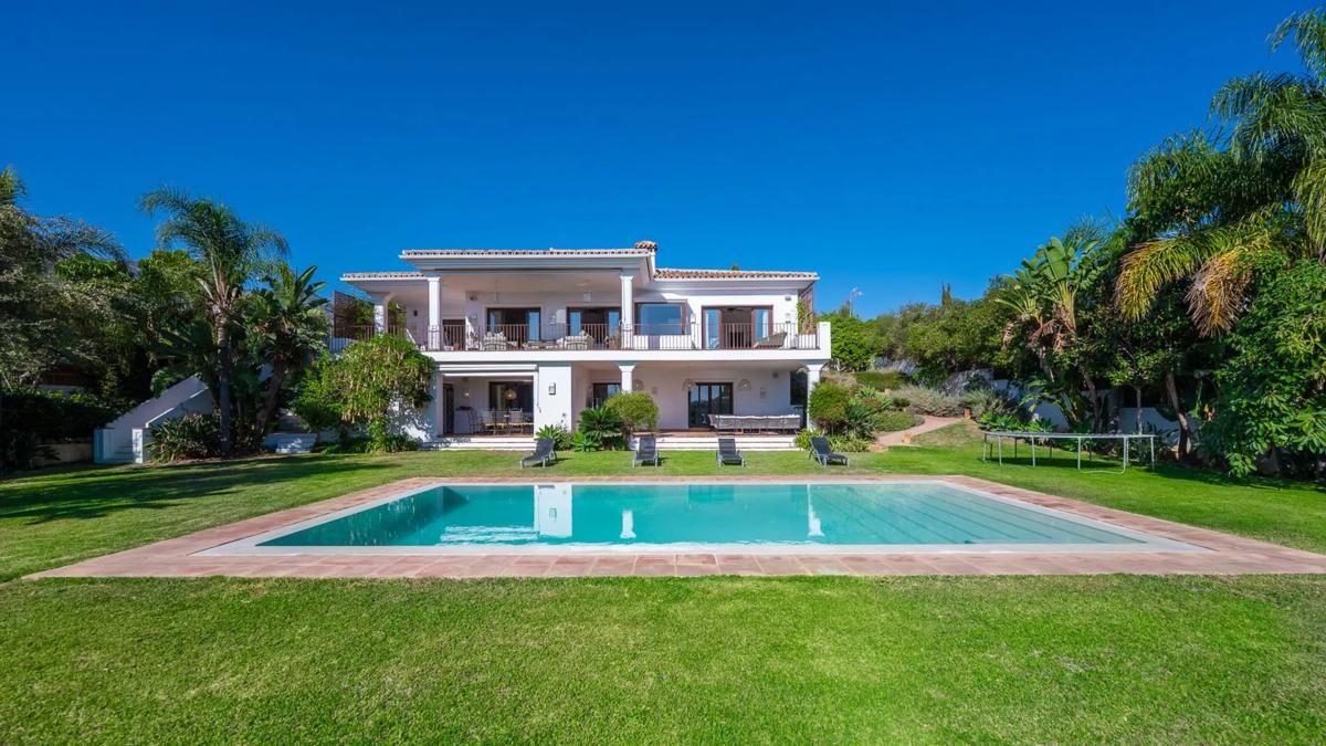 Sprzedaż niezależnego domku jednorodzinnego w Camino del Pinar, Marbella photo 4