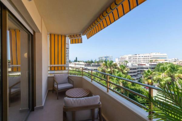 Mieszkanie na sprzedaż w Barrio Ricardo Soriano, Marbella photo 1