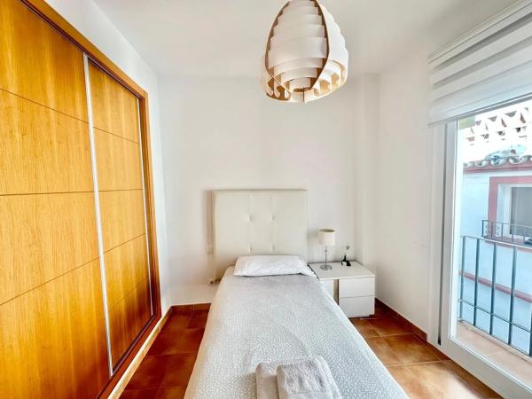 Duplex en venta en Barrio Casco Antiguo, Marbella thumbnail 2
