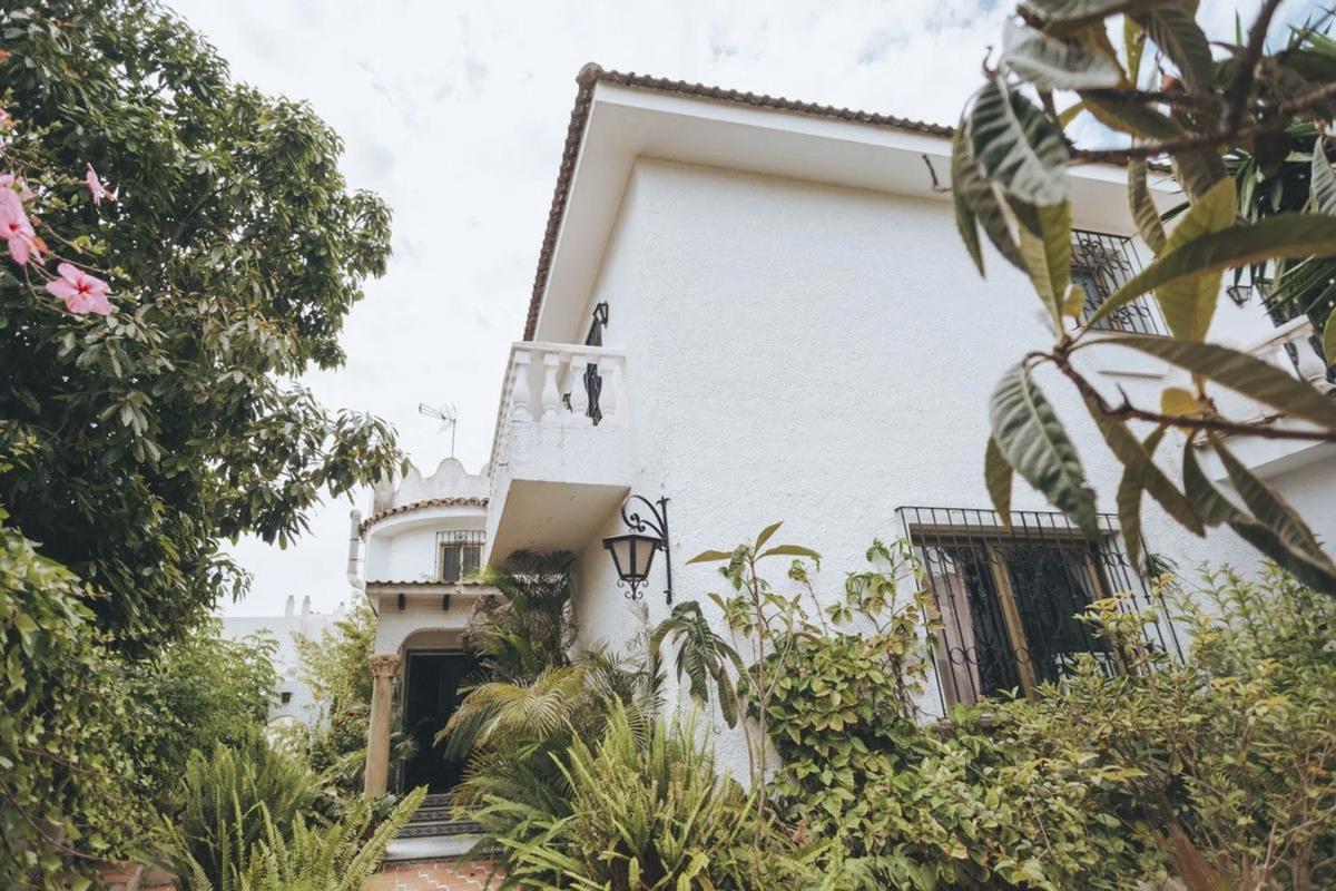 Sale of independent chalet in Calle los Olivos, 5 B, Marbella
photo 4