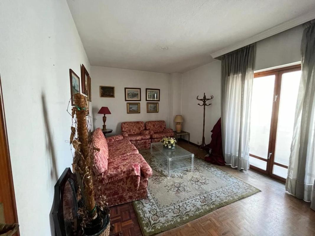 Продажа квартиры на Calle Nuestra Señora de Gracia, Марбелла
 photo 3