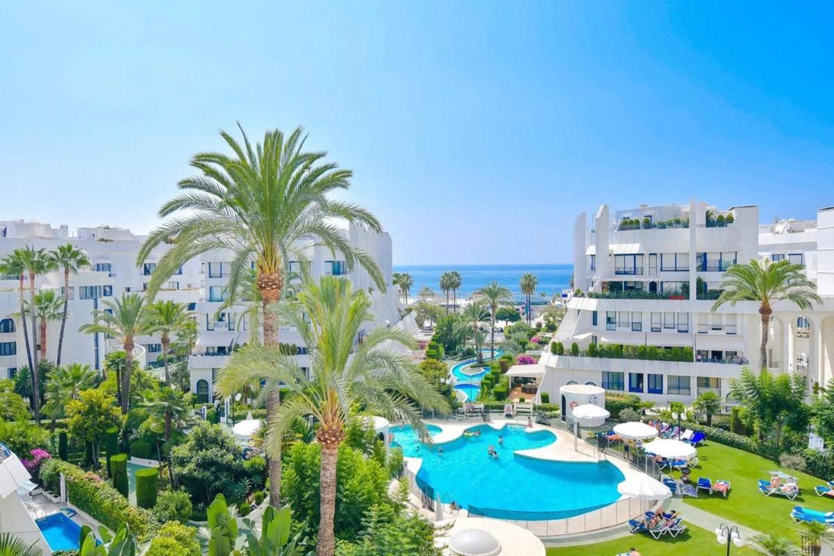 Sprzedaż duplexu w Barrio Playa de la Fontanilla, Marbella photo 5