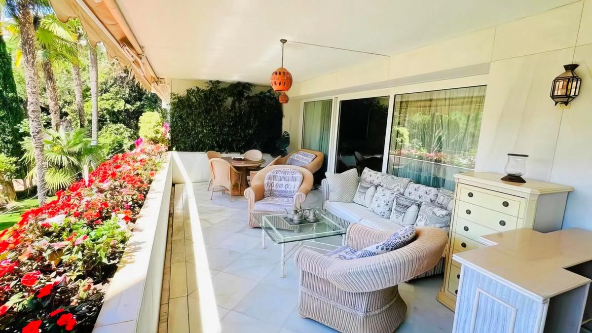 Venta de piso en Calle Arturo Rubinstein s/n, Marbella
photo 4