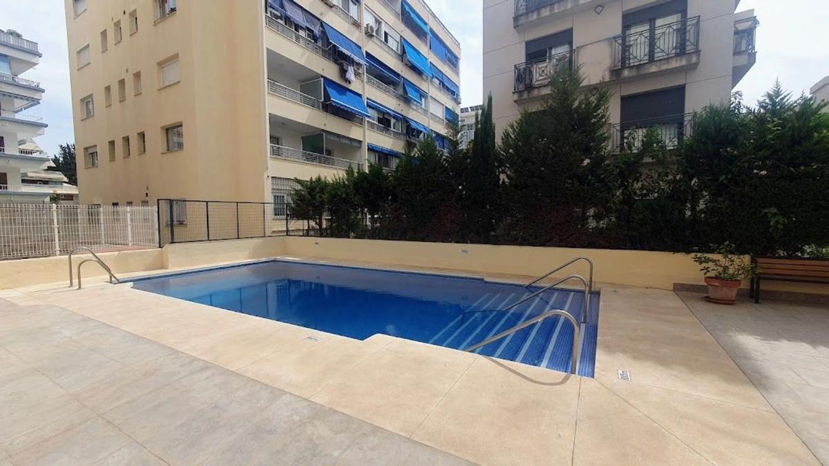 Sprzedaż poddasza w  Calle Pablo Casals, Marbella photo 2