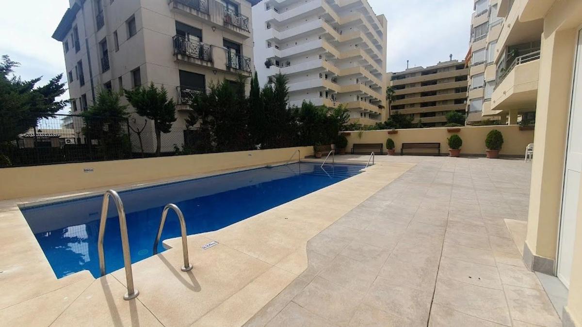 Sprzedaż poddasza w  Calle Pablo Casals, Marbella photo 3