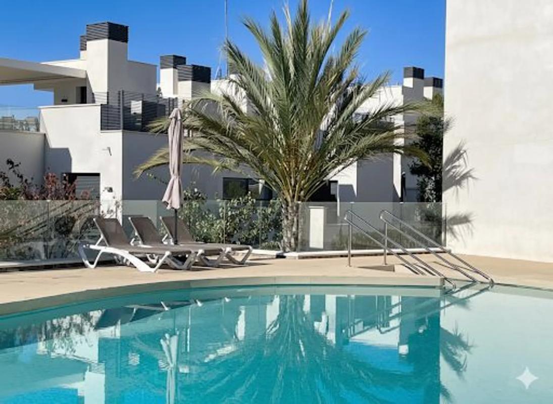 Sprzedaż mieszkania w Calle Buenaventura, Marbella
photo 1
