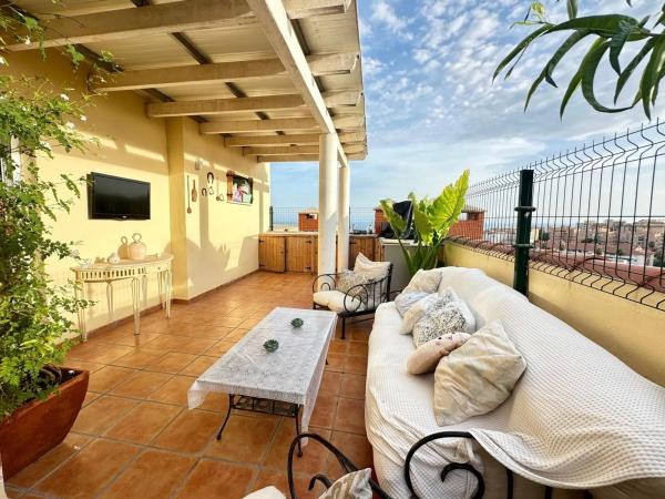 Duplex en venta en Barrio La Puya - La Ermita, Marbella photo 1