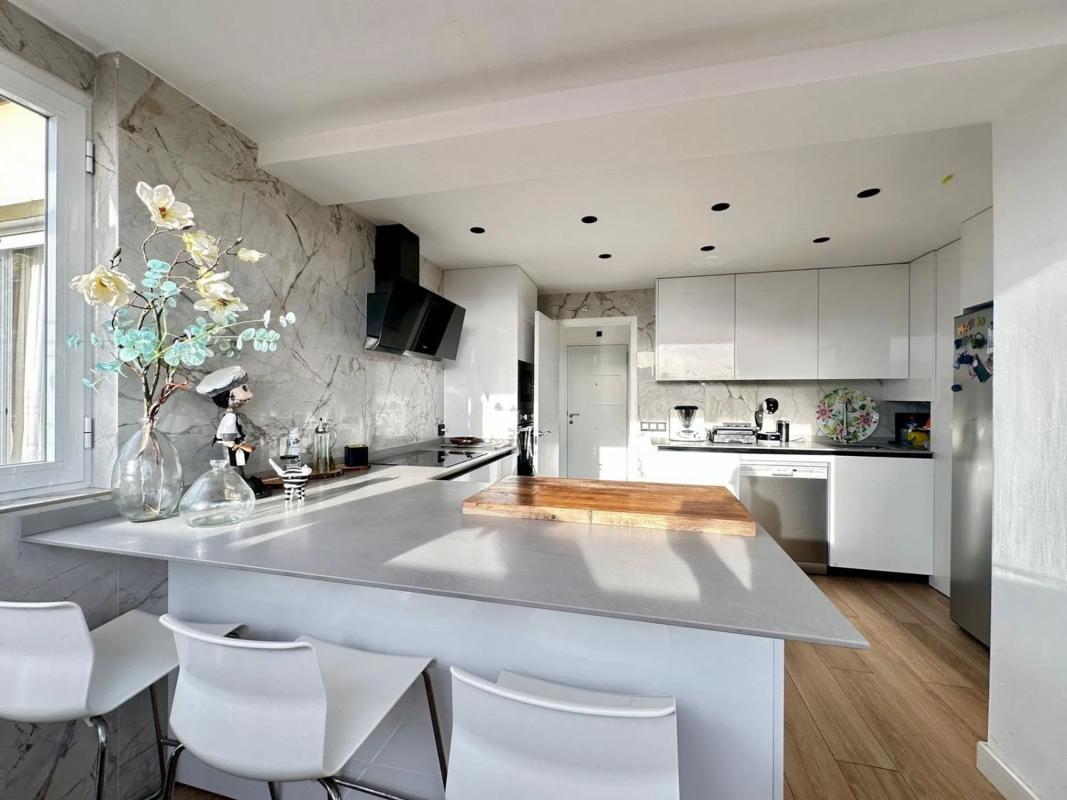 Venta de duplex en Barrio La Puya - La Ermita, Marbella photo 2
