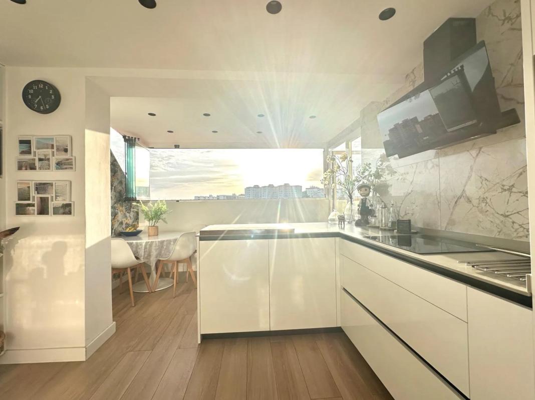 Venta de duplex en Barrio La Puya - La Ermita, Marbella photo 4