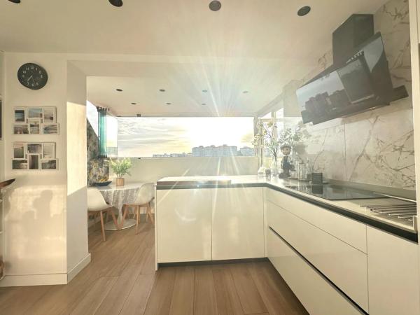 Duplex en venta en Barrio La Puya - La Ermita, Marbella photo 4