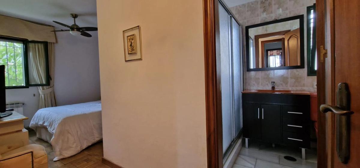 Продажа отдельного шале в Urbanizacion el Mirador, Марбелла photo 5
