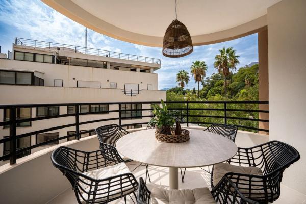 Mieszkanie na sprzedaż w  Calle Jacinto Benavente, 19, Marbella photo 4