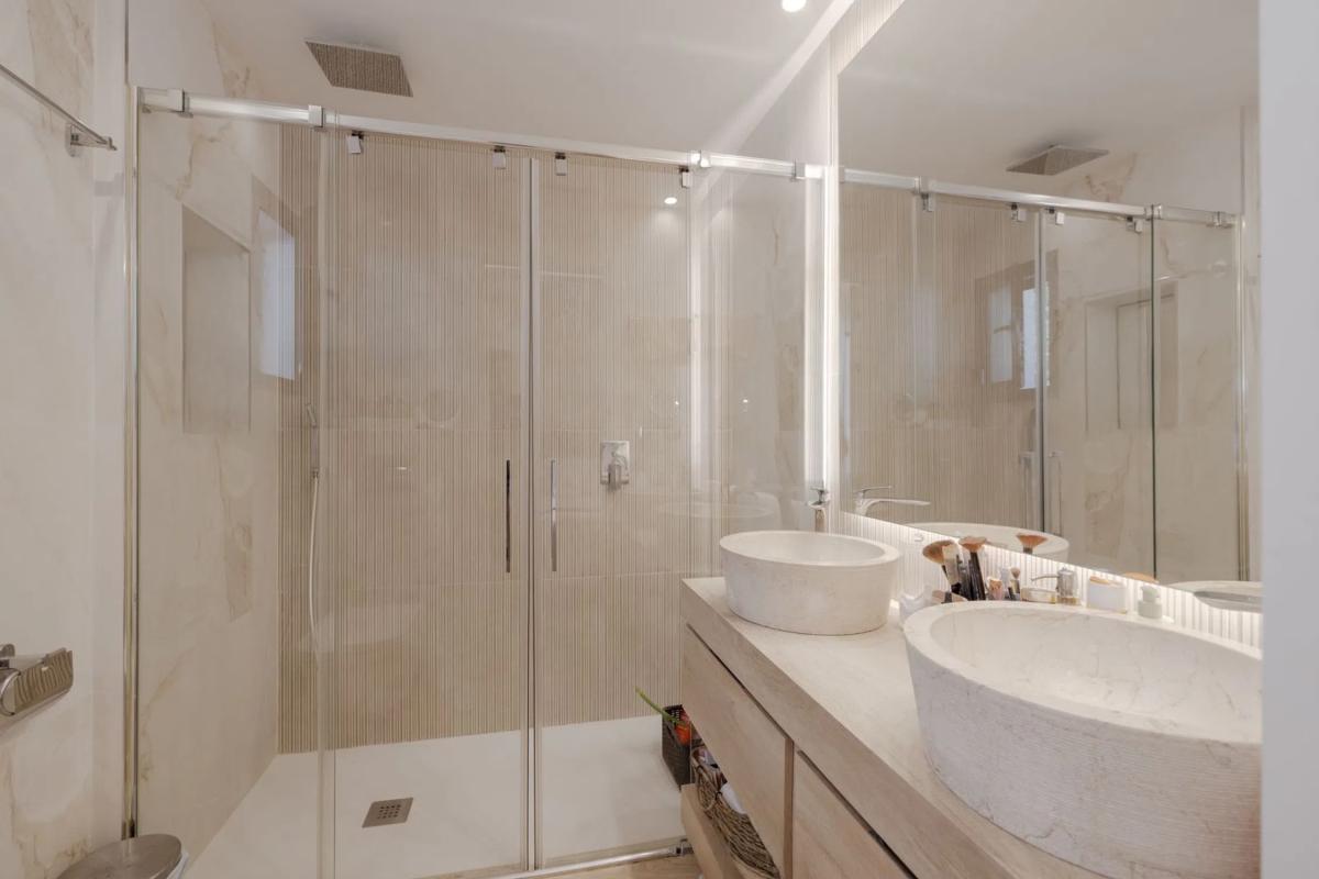 Продажа отдельного шале в Barrio Valdeolletas-Las Cancelas-Xarblanca, Марбелла photo 3