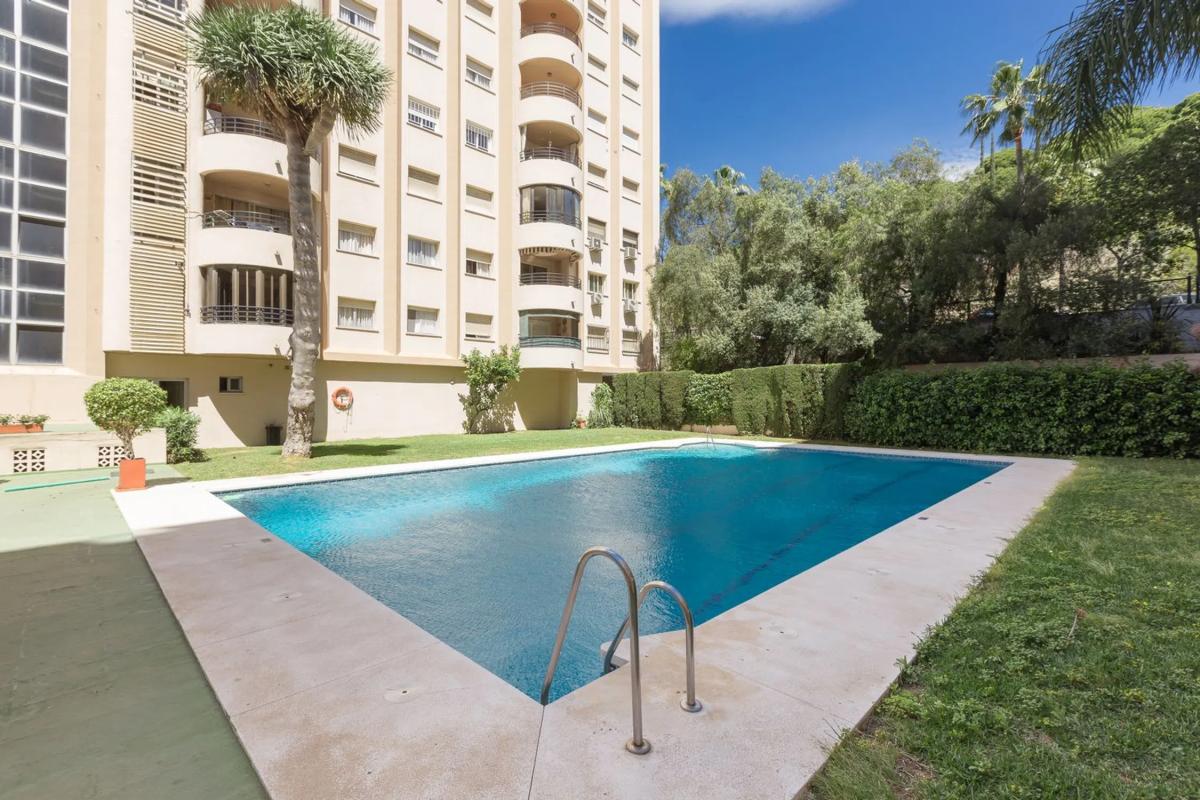 Sprzedaż mieszkania w Barrio Ricardo Soriano, Marbella
 photo 3
