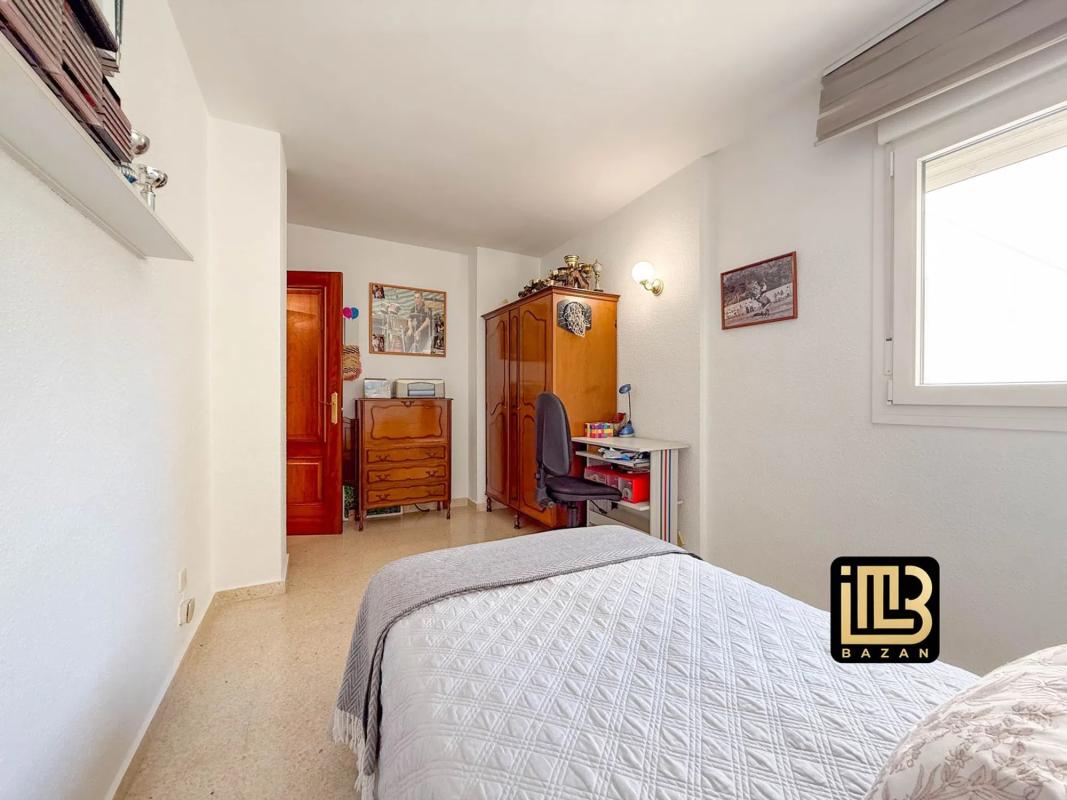 Venta de piso en Calle Isabel II, Marbella
photo 1