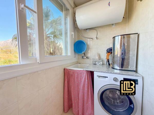 Mieszkanie na sprzedaż w  Calle Isabel II, Marbella photo 2