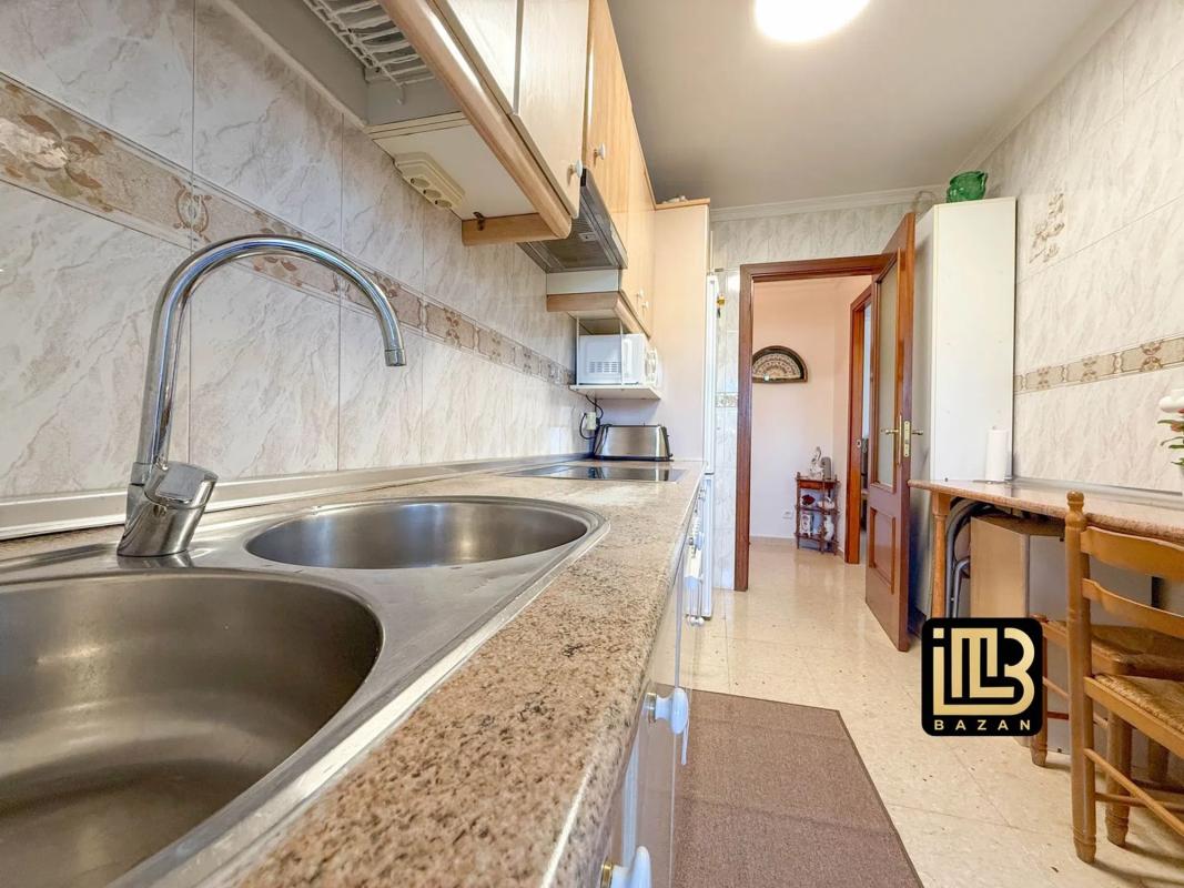 Venta de piso en Calle Isabel II, Marbella
photo 4