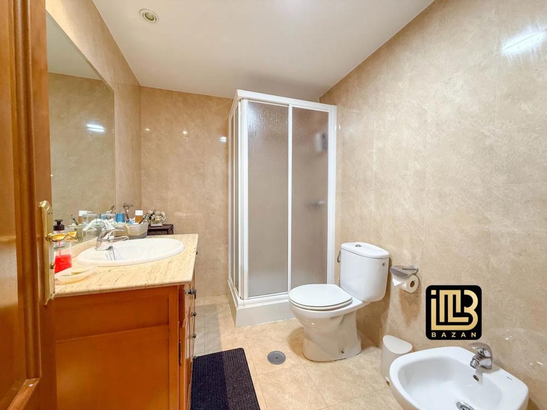 Venta de piso en Calle Isabel II, Marbella
photo 5