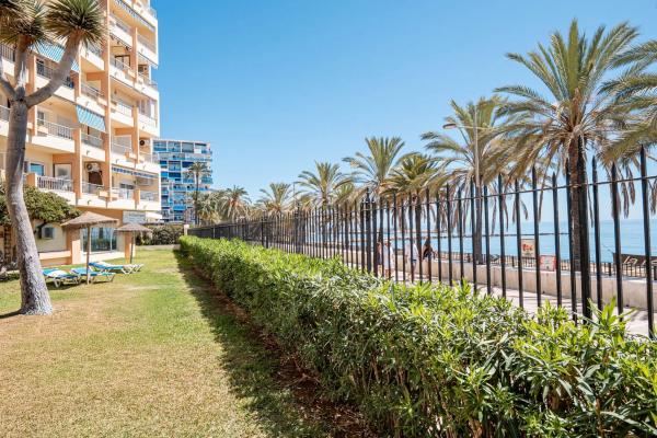 Mieszkanie na sprzedaż w  Calle Azorín, Marbella photo 2