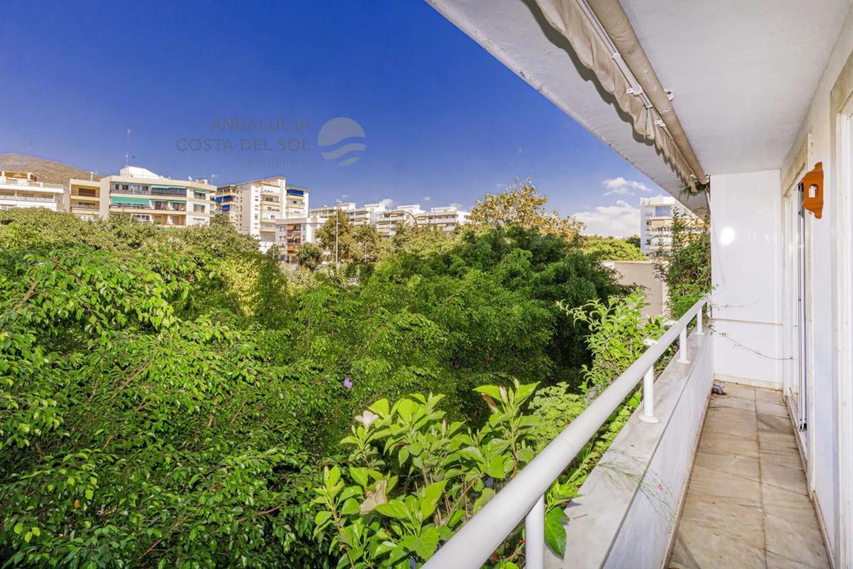 Venta de duplex en Avenida Severo Ochoa, 12, Marbella photo 3