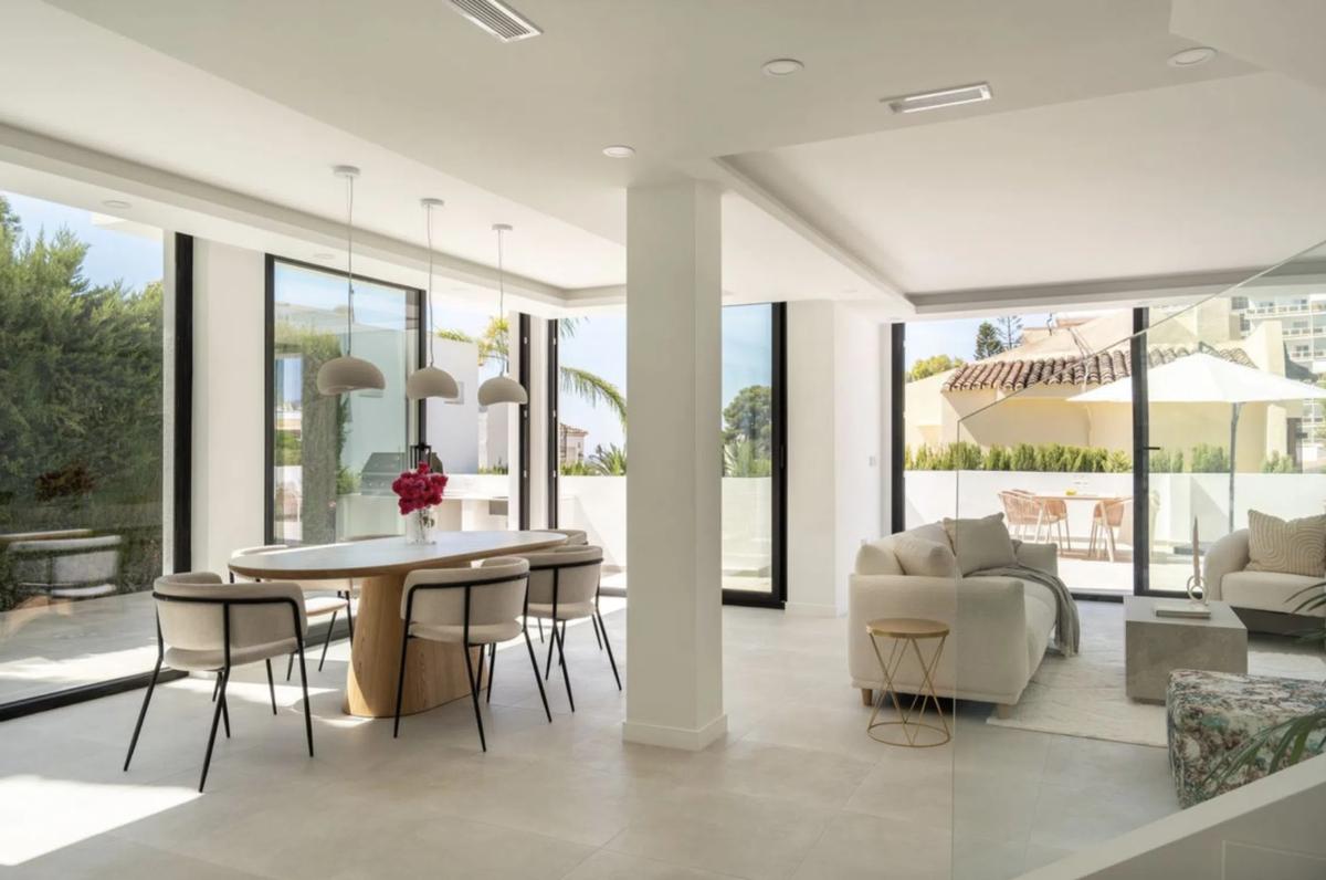 Venta de chalet independiente en Barrio Casco Antiguo, Marbella
 photo 2