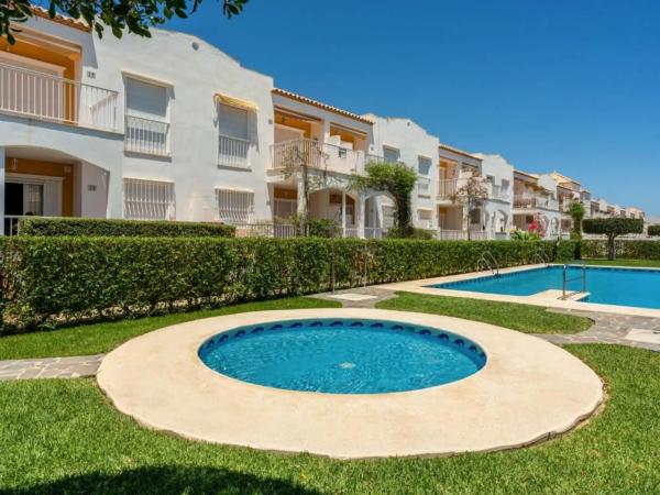 Chalet pareado en Urbanización Huerta del Prado photo 1