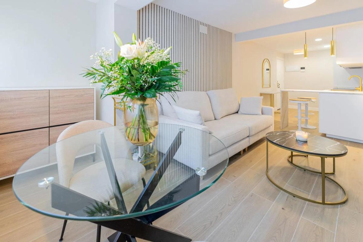 Sale of apartment in Avenida Miguel Cano, Marbella
 photo 3