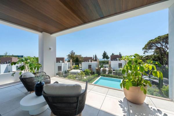 Chalet independiente en venta en Avenida Cánovas del Castillo, 18, Marbella
 photo 2