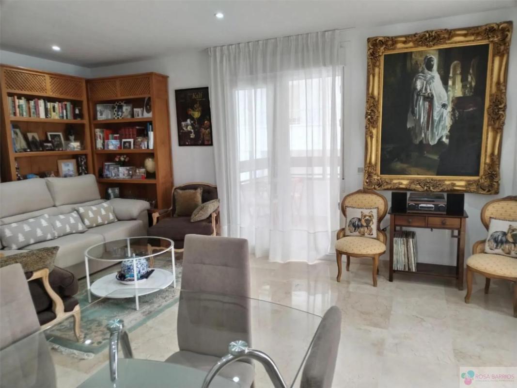 Sale of apartment in Barrio Playa Bajadilla-Puertos, Marbella
photo 4