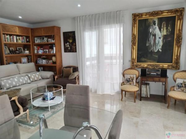 Apartment for sale in  Barrio Playa Bajadilla-Puertos, Marbella photo 4
