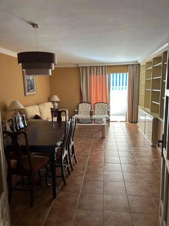 Piso en venta en Calle Arias de Velasco, 29, Marbella
photo 1