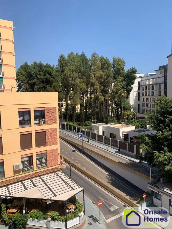 Sprzedaż mieszkania w Calle Juan Ruiz Muñoz s/n, Marbella
photo 1