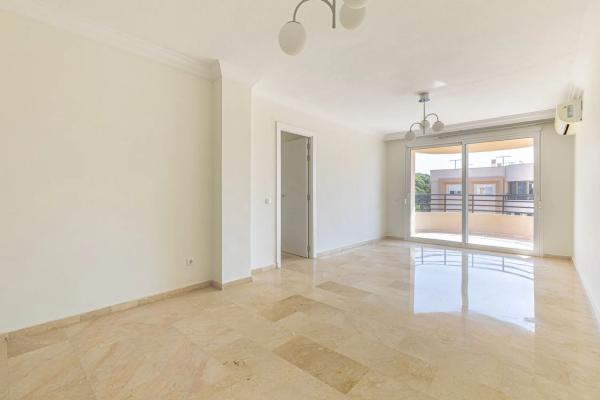 Apartment for sale in  Avenida Ricardo Soriano, 72, Marbella photo 1