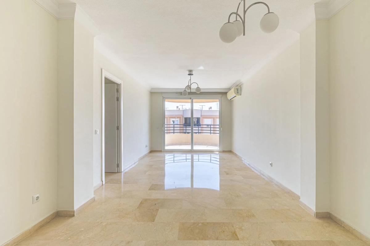 Sale of apartment in Avenida Ricardo Soriano, 72, Marbella
 photo 2