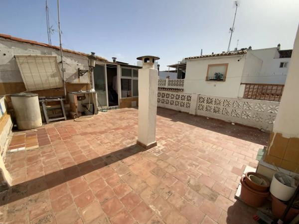 Chalet independiente en venta en Calle Postigos, Marbella
photo 1