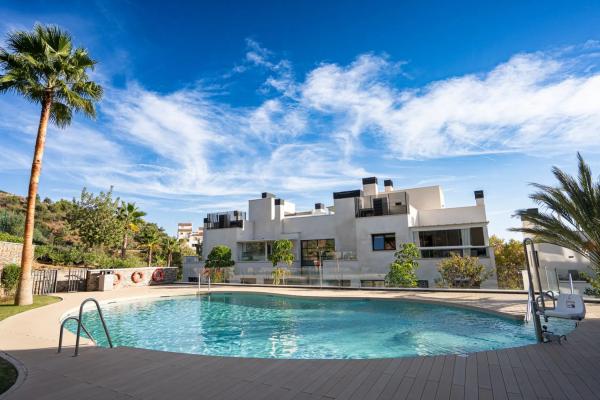 Duplex en venta en Calle Buenaventura s/n, Marbella photo 1
