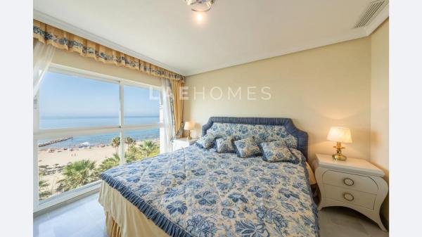 Квартира на продажу на  Barrio Playa Bajadilla-Puertos, Марбелла photo 1