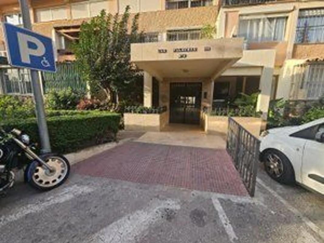 Sprzedaż studia w Avenida las Palmeras, Marbella photo 5
