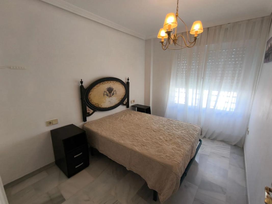 Sprzedaż mieszkania w Barrio Playa Bajadilla-Puertos, Marbella
photo 5