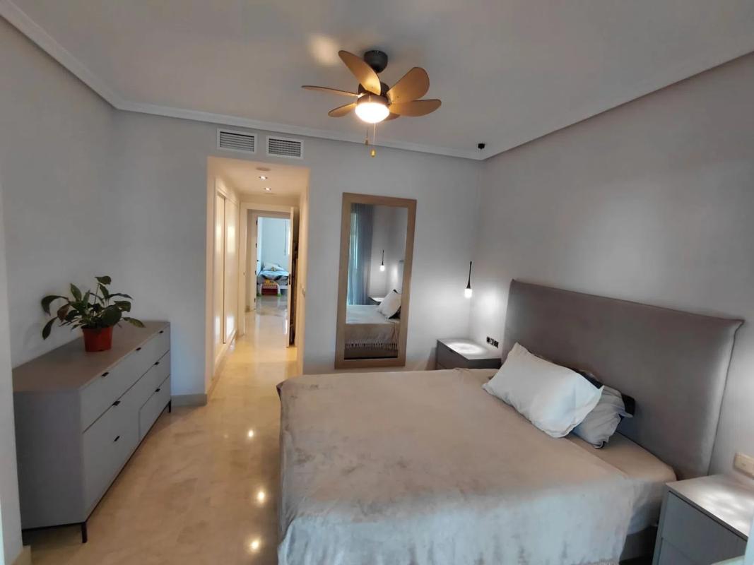 Venta de piso en Camino del Pinar, 18, Marbella
photo 3