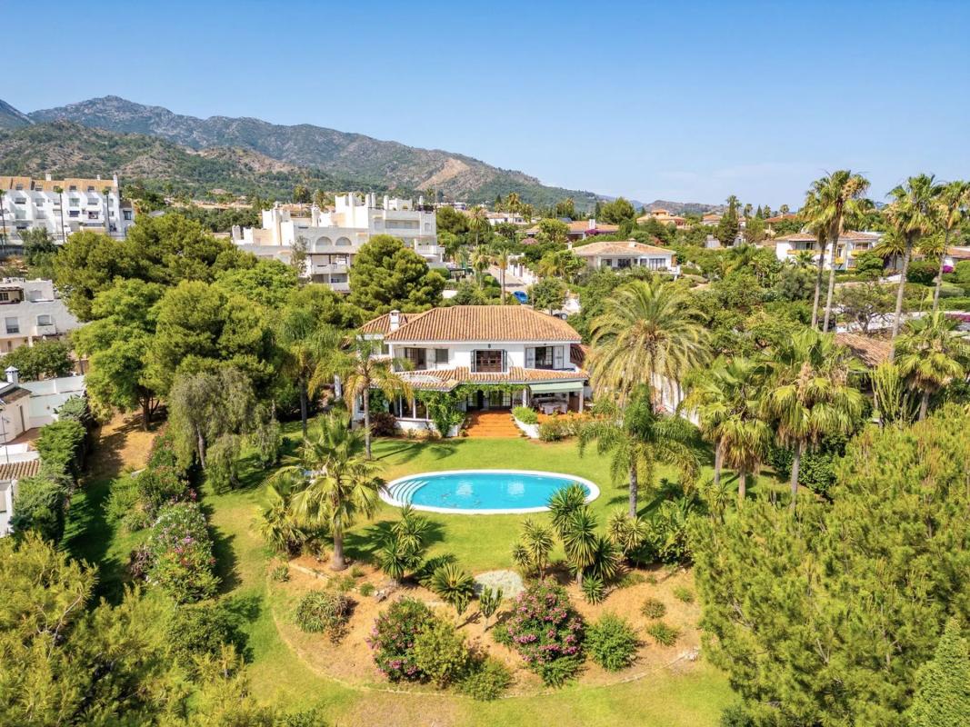 Venta de chalet independiente en Barrio La Merced, Marbella
 photo 4