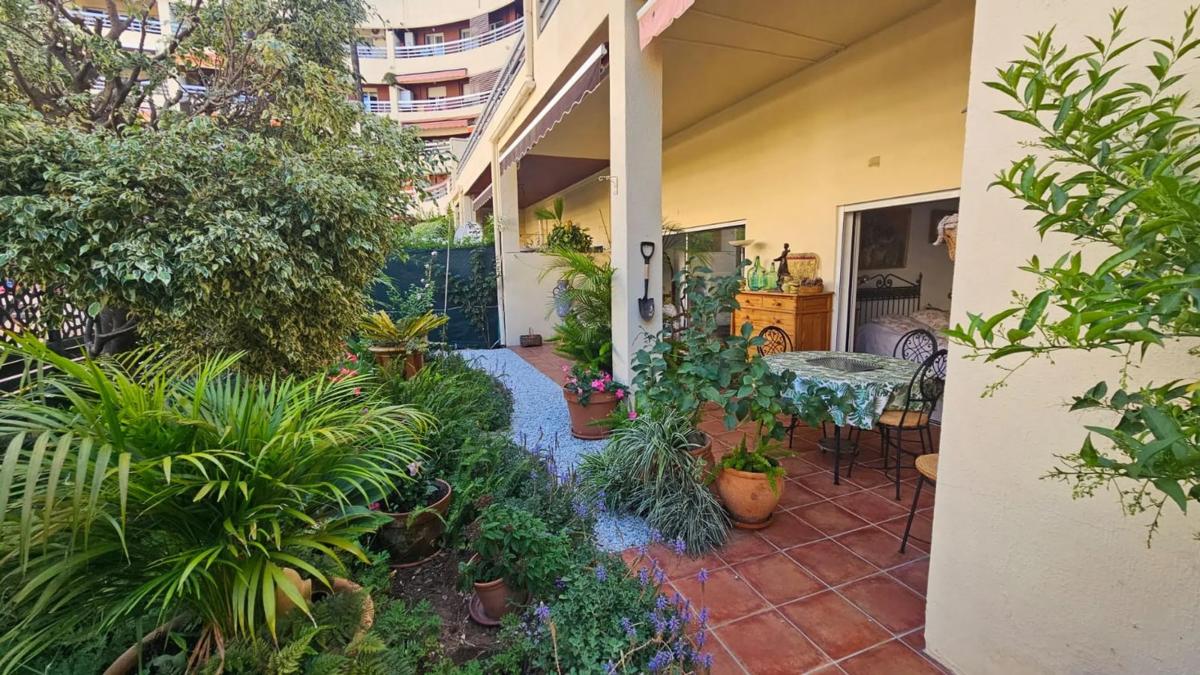 Sprzedaż mieszkania w Calle Alonso de Bazán, Marbella
 photo 4