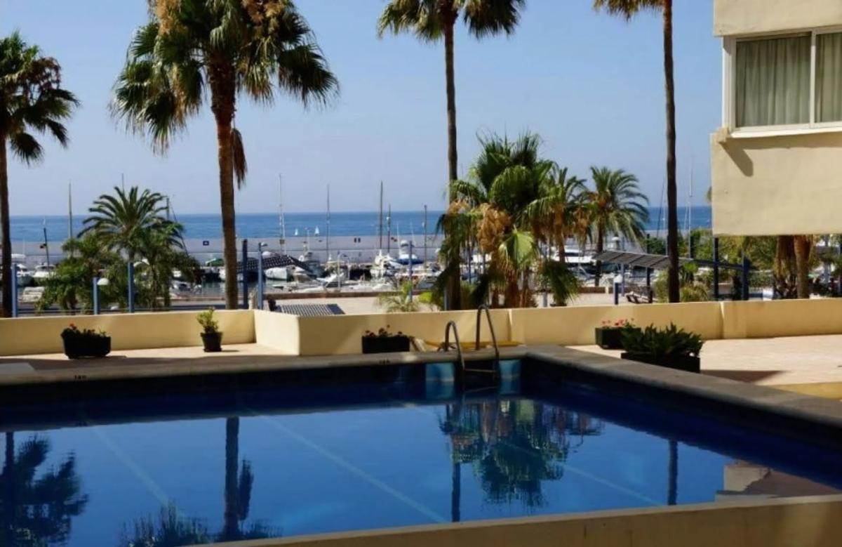 Sprzedaż mieszkania w Avenida Duque de Ahumada, 10 -12, Marbella
photo 2