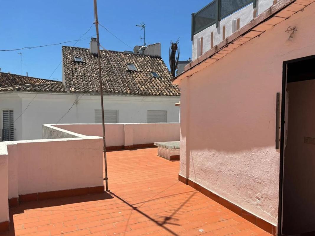 Sale of townhouse in Barrio Casco Antiguo , Marbella photo 1