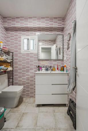 Piso en venta en Calle Juan Breva, Marbella
 photo 4